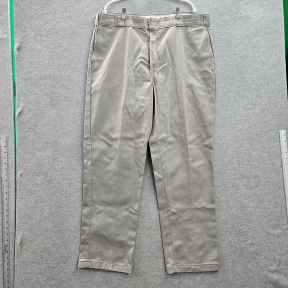 Dickies Men Pants 42x32 Beige Chino Workwear Relaxed Straight Cotton Polyester
